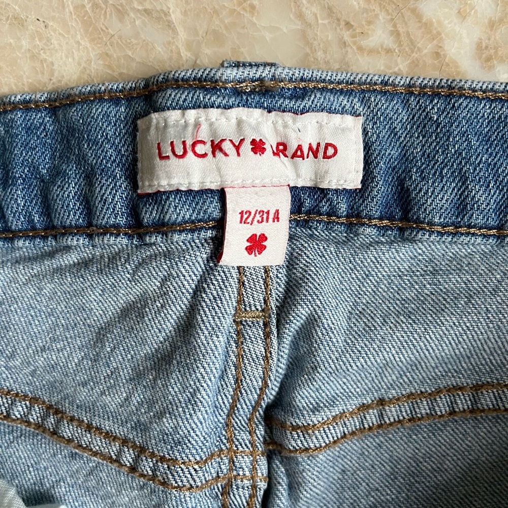 Lucky Brand Light Wash Denim Jeans
Size 12/31A